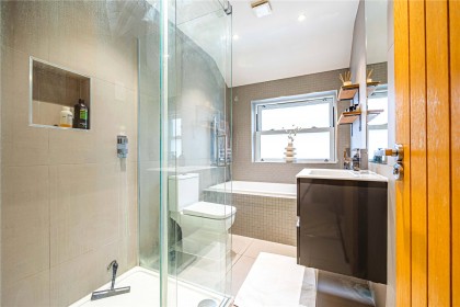 photo for Leverstock Green, Hemel Hempstead, Hertfordshire