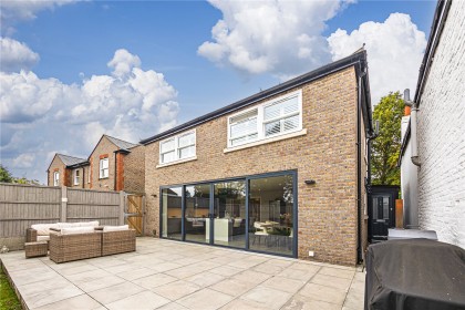 photo for Leverstock Green, Hemel Hempstead, Hertfordshire