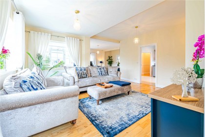 photo for Hillfield Road, Hemel Hempstead, Hertfordshire