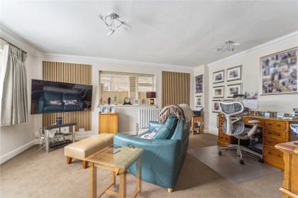 photo for Grovehill, Hemel Hempstead, Hertfordshire