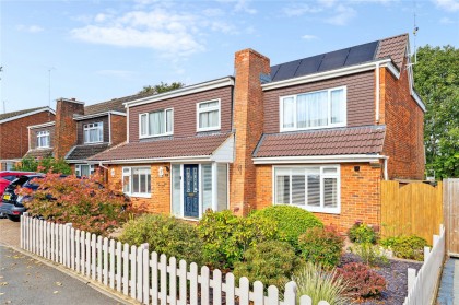 photo for Grovehill, Hemel Hempstead, Hertfordshire