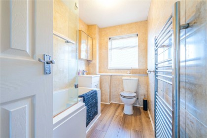 photo for Grovehill, Hemel Hempstead, Hertfordshire