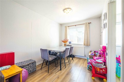 photo for Grovehill, Hemel Hempstead, Hertfordshire