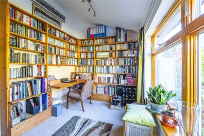 photo for Longdean Park, Hemel Hempstead, Hertfordshire