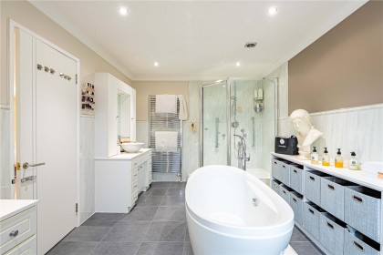 photo for Longdean Park, Hemel Hempstead, Hertfordshire