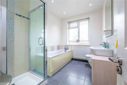 photo for Nash Mills, Hemel Hempstead, Hertfordshire