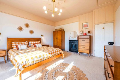 photo for Dagnall, Berkhamsted, Buckinghamshire