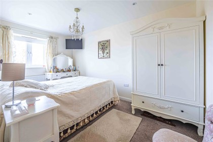 photo for Leverstock Green, Hemel Hempstead, Hertfordshire