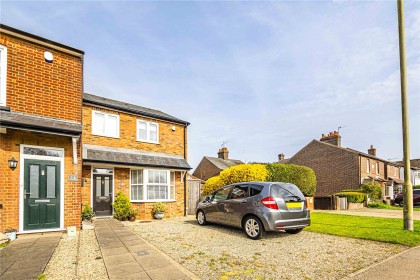 photo for Leverstock Green, Hemel Hempstead, Hertfordshire