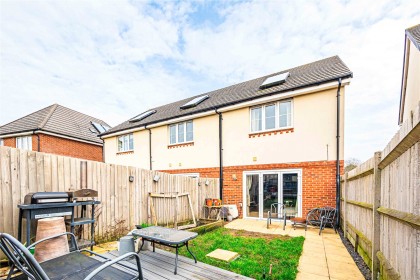 photo for Leavesden, Watford, Hertfordshire