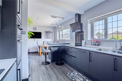 photo for Leverstock Green, Hemel Hempstead, Hertfordshire