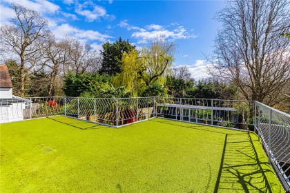 photo for Bushey Heath, Bushey