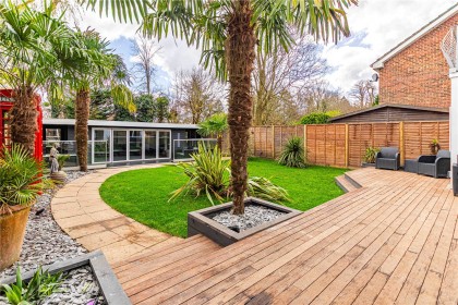 photo for Bushey Heath, Bushey