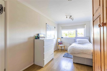 photo for Bushey Heath, Bushey, Hertfordshire