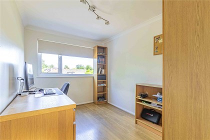 photo for Bushey Heath, Bushey, Hertfordshire