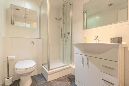 photo for Bushey Heath, Bushey, Hertfordshire