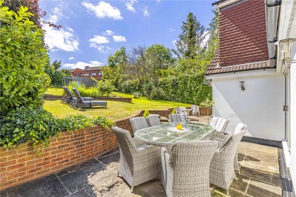 photo for Bushey Heath, Bushey, Hertfordshire
