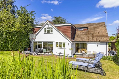 photo for Bushey Heath, Bushey, Hertfordshire