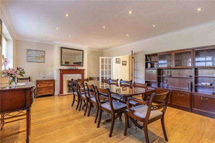 photo for Bushey Heath, Bushey, Hertfordshire