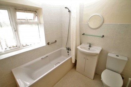 photo for Edlesborough, Dunstable, Buckinghamshire