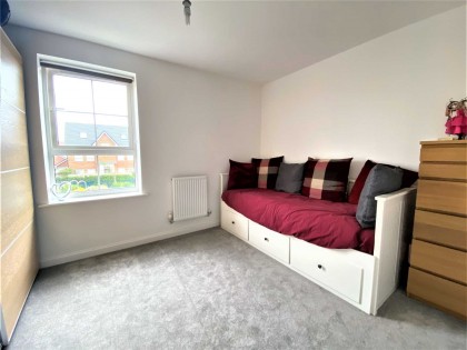 photo for Design Drive, Dunstable, Bedfordshire