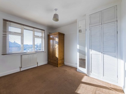 photo for Suncote Avenue, Dunstable, Bedfordshire