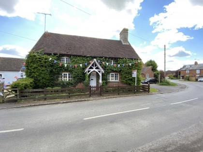 photo for Slapton, Leighton Buzzard, Buckinghamshire