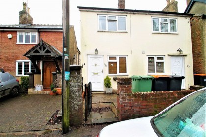 photo for Eaton Bray, Dunstable, Bedfordshire