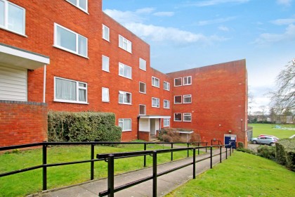 photo for Luton, Bedfordshire