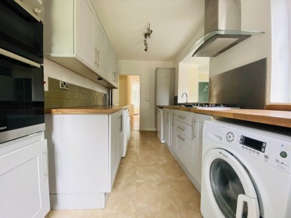 photo for Hawthorn Close, Dunstable, Bedfordshire