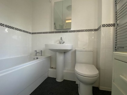 photo for Oldhams Meadow, Aylesbury, Buckinghamshire