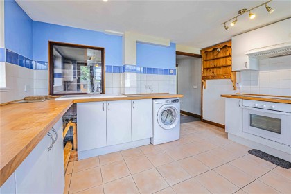 photo for Heath And Reach, Leighton Buzzard, Buckinghamshire