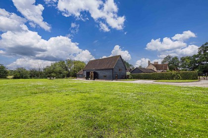 photo for Stanbridge, Leighton Buzzard, Buckinghamshire