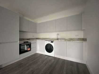 photo for Wallace Drive, Eaton Bray, Dunstable, Central Bedfordshire