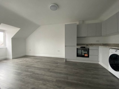 photo for Wallace Drive, Eaton Bray, Dunstable, Central Bedfordshire