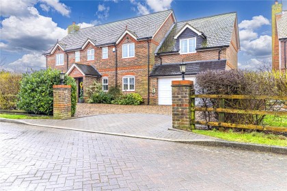 photo for Northall, Dunstable, Buckinghamshire