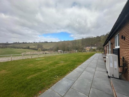 photo for Dagnall Road, Dunstable, Central Bedfordshire