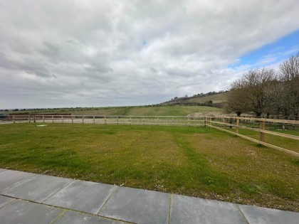 photo for Dagnall Road, Dunstable, Central Bedfordshire