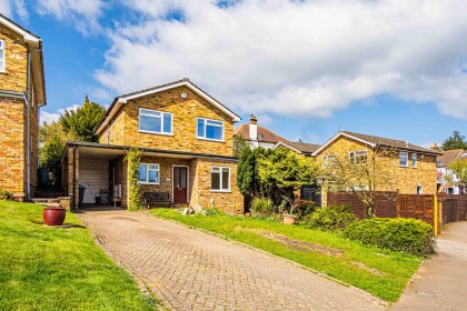 photo for Marwood Close, Kings Langley, Hertfordshire
