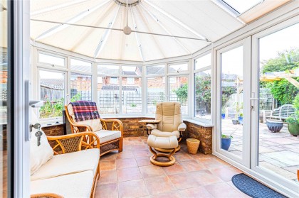 photo for Edlesborough, Buckinghamshire