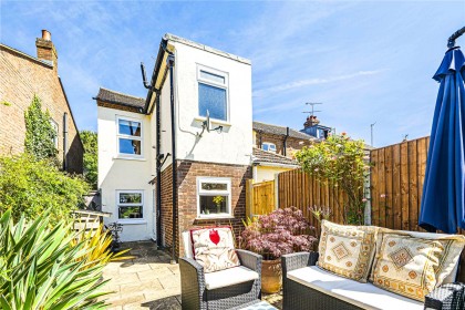 photo for Eaton Bray, Dunstable, Bedfordshire