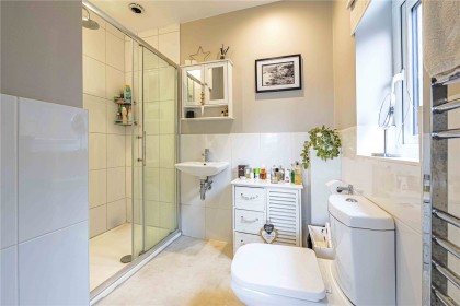 photo for Aston Clinton, Aylesbury, Buckinghamshire