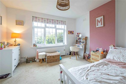 photo for Aston Clinton, Aylesbury, Buckinghamshire