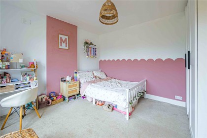 photo for Aston Clinton, Aylesbury, Buckinghamshire