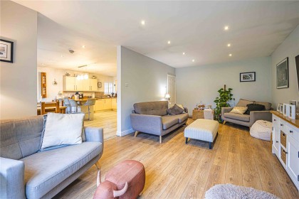 photo for Aston Clinton, Aylesbury, Buckinghamshire