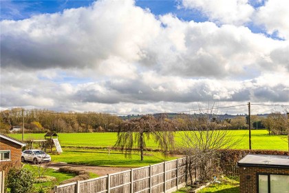 photo for Edlesborough, Buckinghamshire