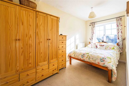 photo for Eaton Bray, Central Bedfordshire