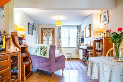 photo for Eaton Bray, Central Bedfordshire