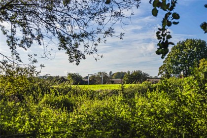 photo for Dagnall, Berkhamsted