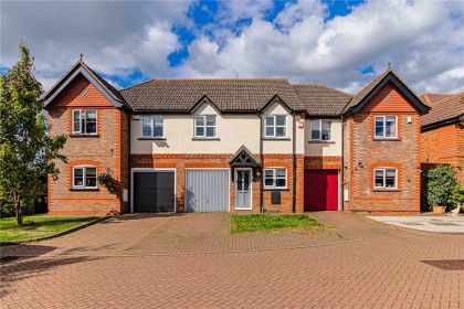 photo for Eaton Bray, Central Bedfordshire